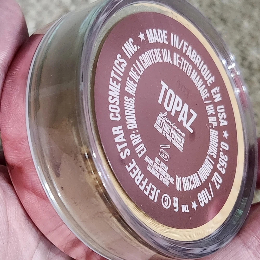 Jeffrey Starr Topaz setting powder NWT